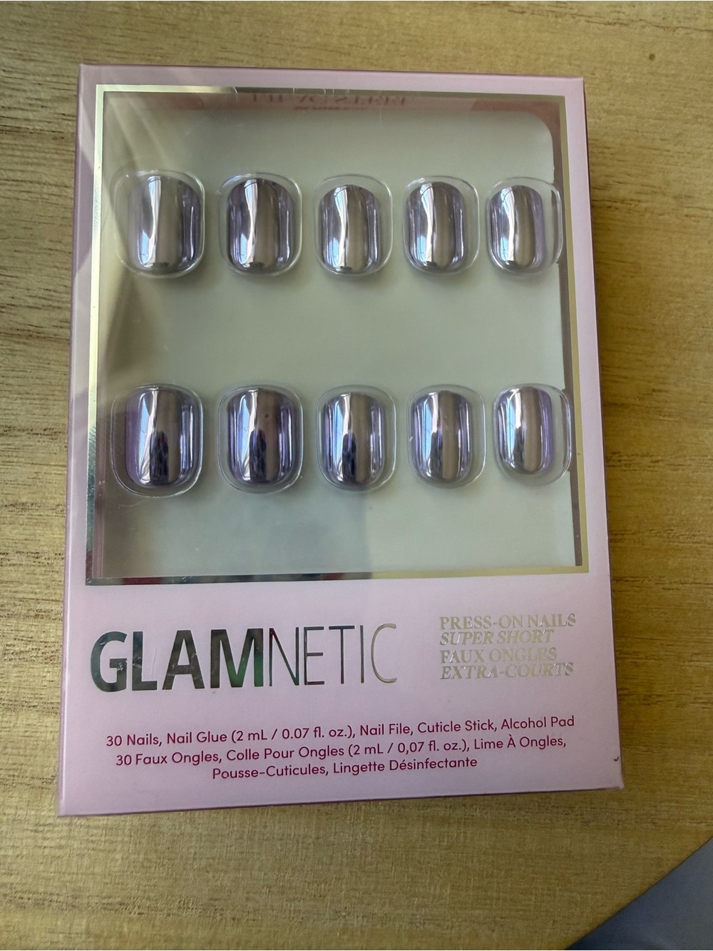Glamnetic Silver Chrome Press-On Nails – Short Faux Nails (30 Pack)